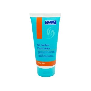 Beauty Formula Clear Skin Oil Control Facial Wash 150 Ml